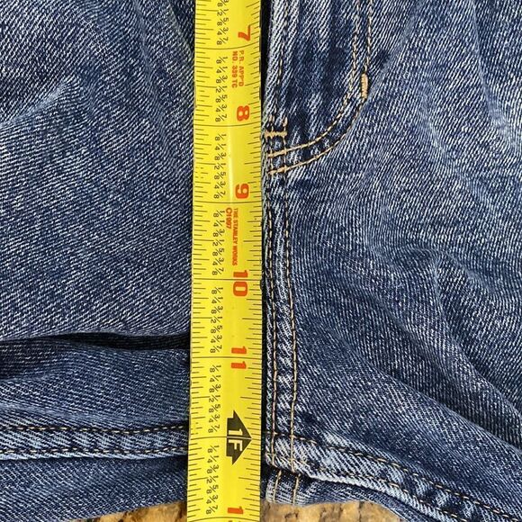 Hollister Ultra High Rise Ripped Mom Jeans size W28 L27 - Picture 10 of 10